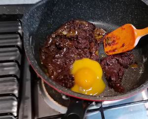 浓情巧克力戚风的做法 步骤4